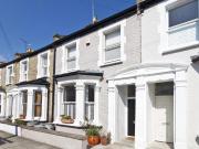 House 4 Bedroom For Rent Londres Great London 4750... House 4 Bedroom For Rent Londres Great London 4750...
