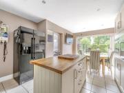 House 4 Bedroom For Sale Crowthorne Wokingham 686000...