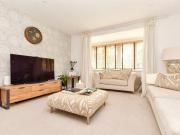 House 4 Bedroom For Sale East Grinstead West Sussex...
