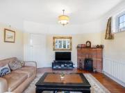 House 4 Bedroom For Sale East Molesey Surrey 1250000...