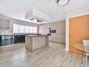 House 4 Bedroom For Sale East Sussex East Sussex 795000...
