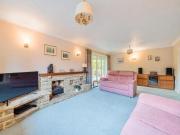 House 4 Bedroom For Sale Fleet Hampshire 825000 ES97002035