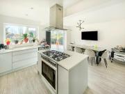 House 4 Bedroom For Sale Leeds Leeds 400000 ELS89670875