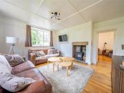 House 4 Bedroom For Sale Leeds West Yorkshire 475000...