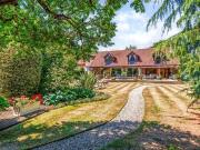 House 4 Bedroom For Sale Maidenhead Windsor And...