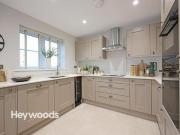 House 4 Bedroom For Sale Newcastle Under Lyme...