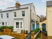 House 4 Bedroom For Sale Teddington Greater London...