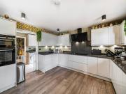 House 4 Bedroom For Sale Westbury Wiltshire 545000...