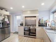 House 4 Bedroom For Sale Worcester Worcestershire 425000...