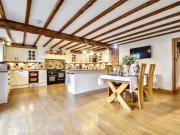 House 4 Bedroom For Sale Worcester Worcestershire 700000...