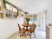 House 5 Bedroom For Rent Bracknell Berkshire 2750 ES94574049