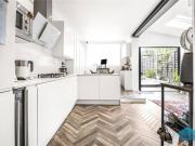 House 5 Bedroom For Sale London Greater London 1250000... House 5 Bedroom For Sale London Greater London 1250000...