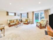 House 5 Bedroom For Sale Surrey Surrey 725000 ES89805445