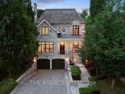 House with pool and garden