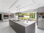 House 6 Bedroom For Sale Farnham Common Slough 1400000...
