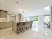 House 6 Bedroom For Sale Grantham Lincolnshire 825000...