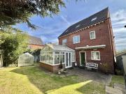House 6 Bedroom For Sale Leicester Leicestershire 490000...