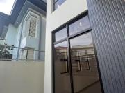 House and 150sqm lot For sale 4 Bedrooms in Greenwoods...
