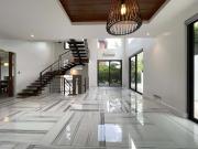 House and Lot 5 Bedrooms For Rent McKinley Hill Village...