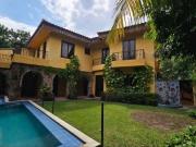 House and Lot for Rent at Ayala Alabang Village,...