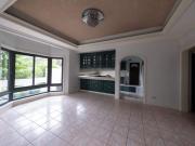 House and Lot for Rent at Rolling Hills New Manila,...