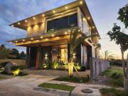 House and Lot For Sale at Enclave Alabang, Daang Hari,...