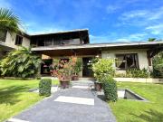 House and lot for SALE Consolacion Cebu with Huge pool...