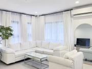 House and Lot For Sale with Big Backyard in Sun Valley...