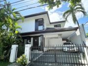 House and Lot for Sale in Ayala Alabang Village,...