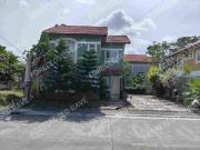House and lot for sale in Bellefort Estates, Barangay...