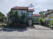House and lot for sale in Bellefort Estates, Barangay...
