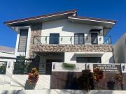 House and Lot For Sale in BF NORTHWEST