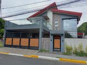 House and Lot for sale in Commonwealth Quezon City