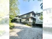 HOUSE AND LOT FOR SALE IN FORBES PARK