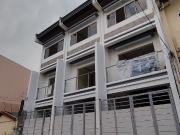House and Lot For sale in Kamuning Quezon, City with 3...