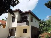 House and Lot for sale in kings Ville Royal Antipolo...