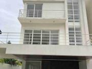 House and Lot for Sale in [ Mahogany Place 3 Acacia...