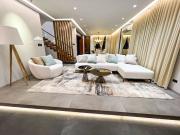 House and Lot for Sale in Muntinlupa City at Alabang...