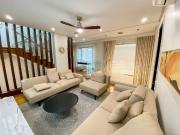 House and Lot for Sale in Quezon City, 496sqm with 5...