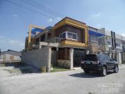House and Lot for Sale Located in a Secured subdivision...