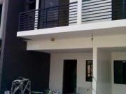 House and lot for sale single attached unit in Las Pinas