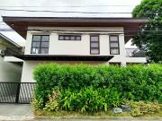 House and Lot fro Sale in BF Homes Village Corner Unit...
