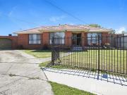 house at 10 Felgate Close, Tullamarine, VIC 3043, Australia