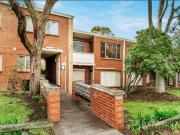 house at 15/10 16 Wetherby Road, Doncaster, VIC 3108,...