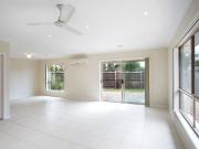 house at 20 Thernholme Crescent, Doreen, VIC 3754, Australia