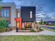 house at 2 Luna Way, Point Cook, VIC 3030, Australia