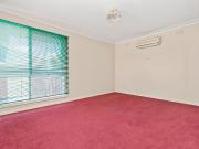 house at 4 Winton Avenue, Frankston, VIC 3199, Australia