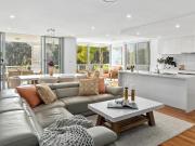 house at 5/14 16 Pleasant Avenue, North Wollongong