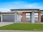 house at 5 Myrtleford Street, Wollert, VIC 3750, Australia