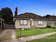 house at 7 Lowe Crescent, Sunshine, VIC 3020, Australia